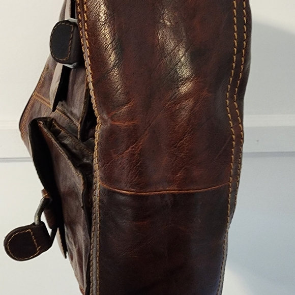 Jack Georges Voyager Hobo Crossbody Leather Bag - Picture 10 of 13